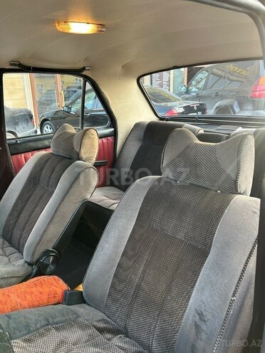 GAZ 24 1975, 64,000 km - 2.5 l - Bakı