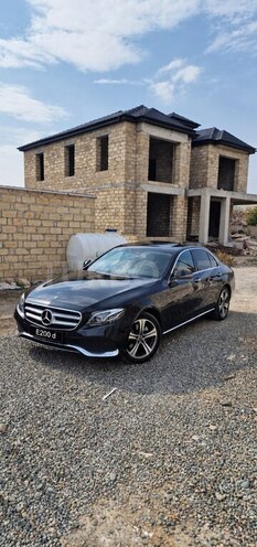 Mercedes E 300 d 2019, 199,000 km - 2.0 l - Gəncə