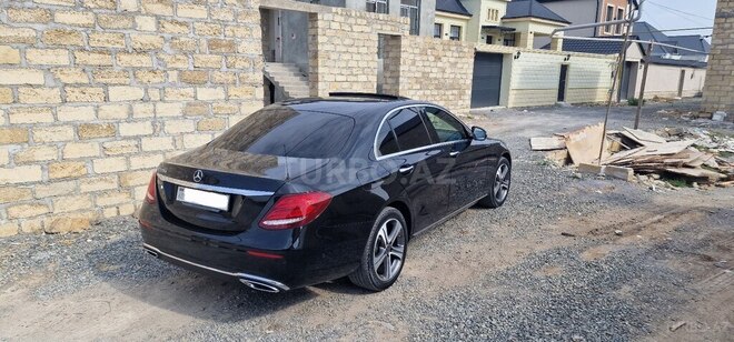 Mercedes E 300 d 2019, 199,000 km - 2.0 l - Gəncə