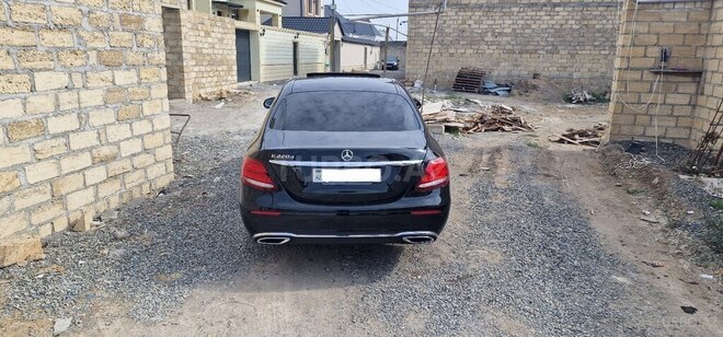 Mercedes E 300 d 2019, 199,000 km - 2.0 l - Gəncə