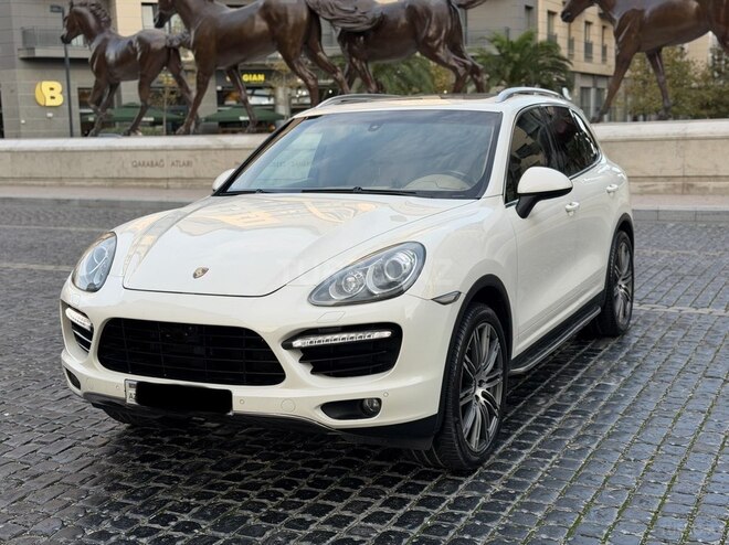 Porsche Cayenne S 2011, 185,600 km - 4.8 l - Bakı