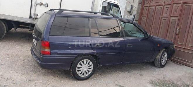 Opel Astra 1997, 350,000 km - 1.6 l - Bakı