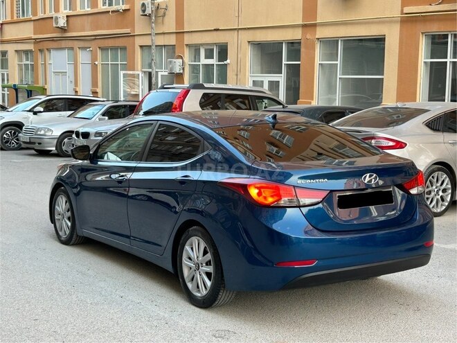 Hyundai Elantra 2015, 139,700 km - 1.8 l - Bakı