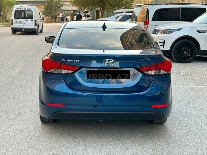 Hyundai Elantra 2015, 139,700 km - 1.8 l - Bakı