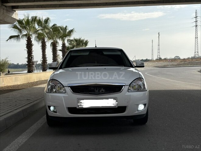 LADA (VAZ) Priora 2015, 226,000 km - 1.6 л - Yevlax