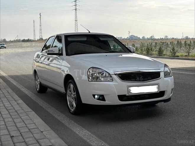 LADA (VAZ) Priora 2015, 226,000 km - 1.6 л - Yevlax