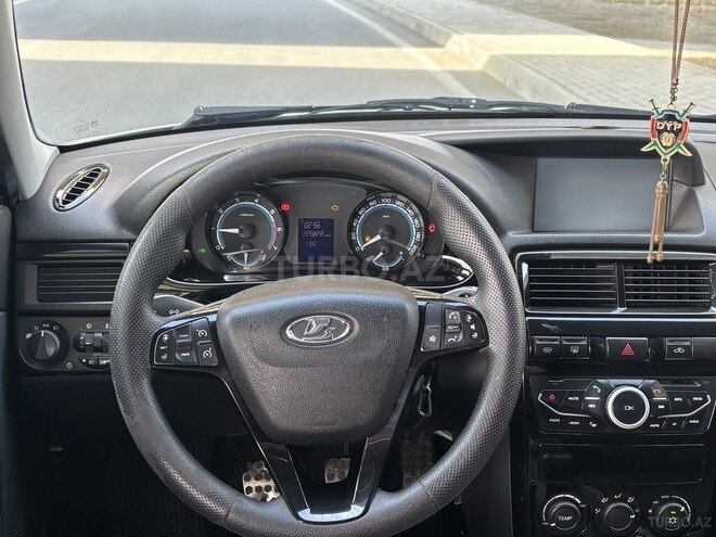 LADA (VAZ) Priora 2015, 226,000 km - 1.6 л - Yevlax