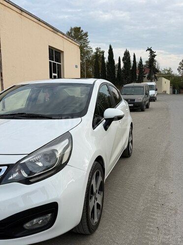 Kia Rio 2012, 191,000 km - 1.4 l - Yevlax