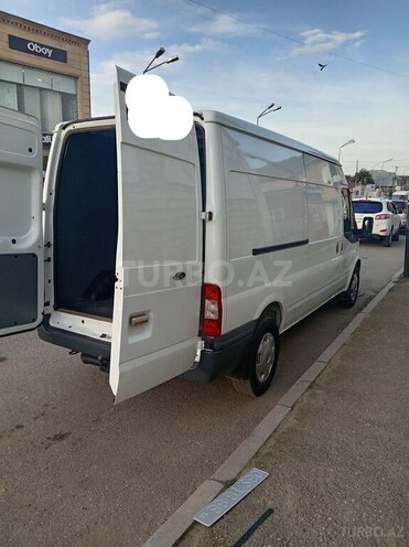 Ford Transit 2010, 213,000 km - 2.4 l - Qusar