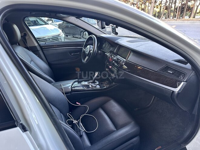 BMW 528 2015, 285,921 km - 2.0 л - Bakı