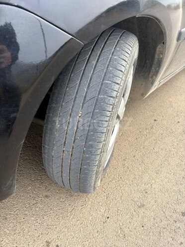 Kia Rio 2007, 412,128 km - 1.4 l - Astara