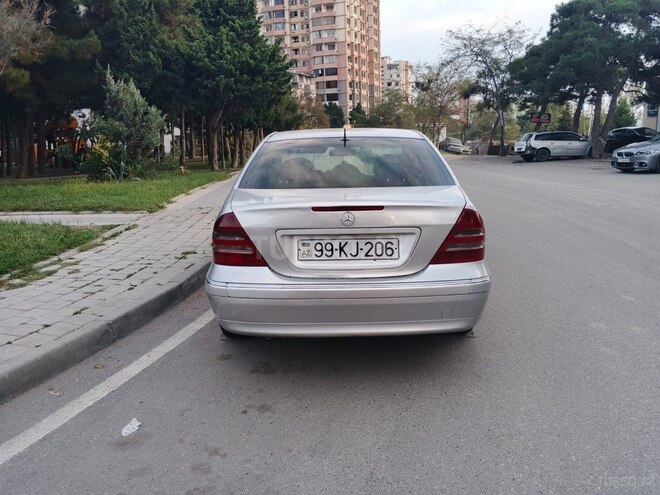 Mercedes C 200 2004, 460,000 km - 2.2 l - Bakı