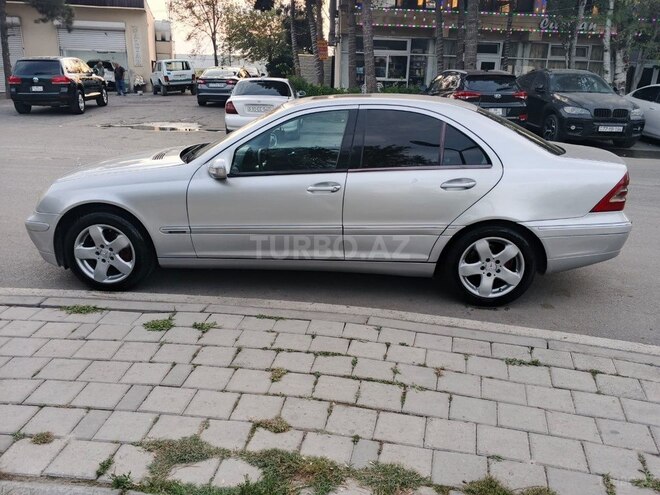 Mercedes C 200 2004, 460,000 km - 2.2 l - Bakı