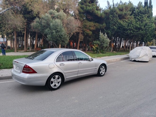 Mercedes C 200 2004, 460,000 km - 2.2 l - Bakı