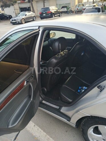 Mercedes C 200 2004, 460,000 km - 2.2 l - Bakı