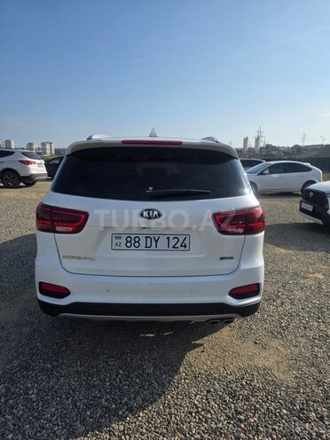 Kia Sorento 2019, 124,400 km - 2.0 l - Bakı
