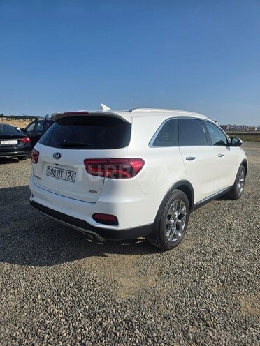 Kia Sorento 2019, 124,400 km - 2.0 l - Bakı