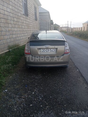 Toyota Prius 2007, 291,000 km - 1.5 l - Ucar