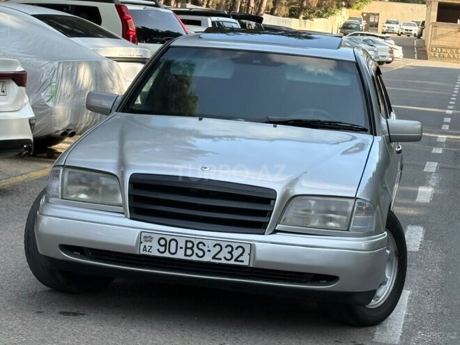 Mercedes C 200 1995, 245,000 km - 2.0 l - Bakı