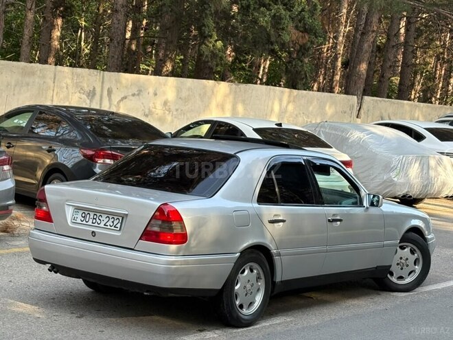Mercedes C 200 1995, 245,000 km - 2.0 l - Bakı