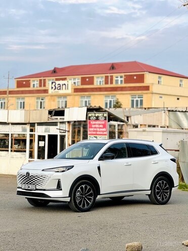 Changan CS 55 Plus 2025, 15,000 km - 1.5 л - Gəncə