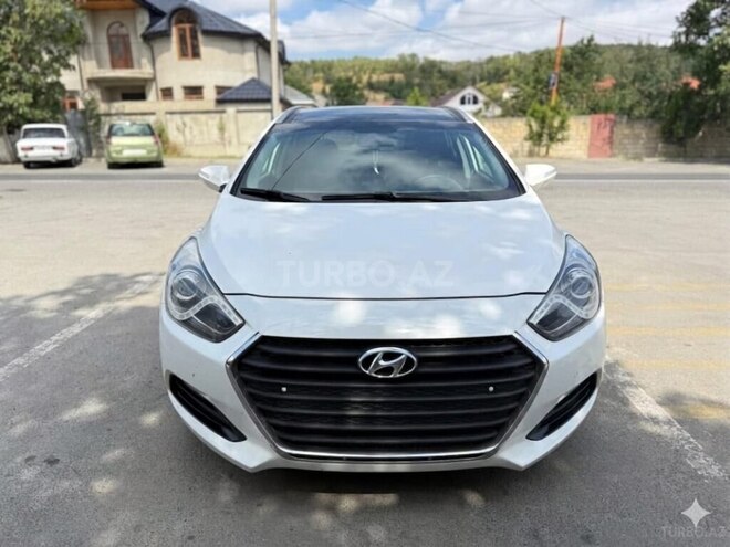 Hyundai i40 2013, 400,000 km - 1.7 л - Şabran