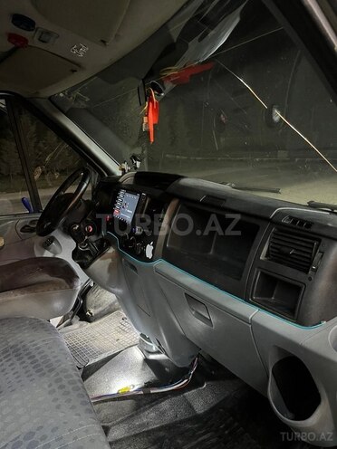 Ford Transit 2006, 270,000 km - 2.2 l - Quba