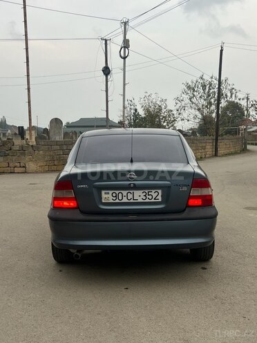 Opel Vectra 1999, 222,000 km - 2.0 l - Masallı