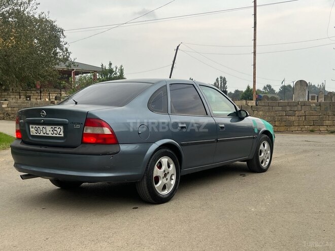 Opel Vectra 1999, 222,000 km - 2.0 l - Masallı