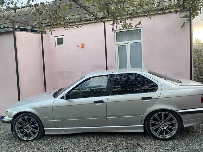 BMW 318 1997, 569,000 km - 1.8 л - Bakı
