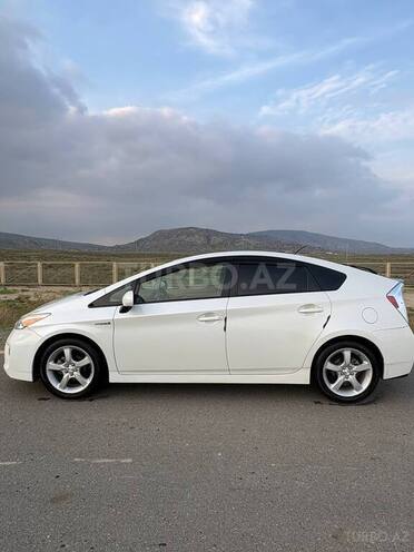 Toyota Prius 2015, 296,869 km - 1.8 l - Bakı