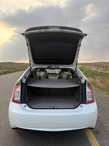Toyota Prius 2015, 296,869 km - 1.8 l - Bakı