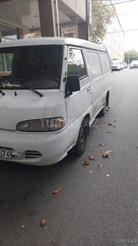 Hyundai H 100 2006, 370,580 km - 2.5 l - Şamaxı