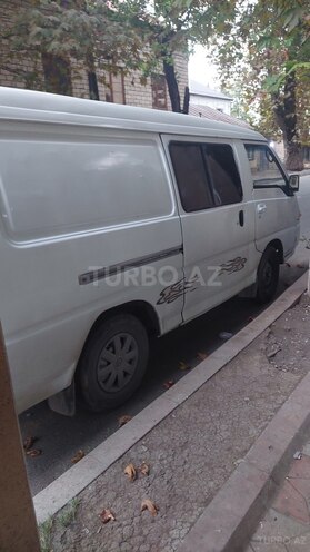 Hyundai H 100 2006, 370,580 km - 2.5 l - Şamaxı