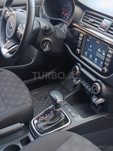 Kia Rio 2019, 85,000 km - 1.6 l - Bakı