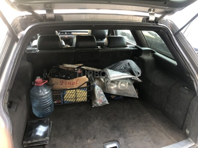 Audi A6 allroad 2001, 310,999 km - 2.7 л - Bakı