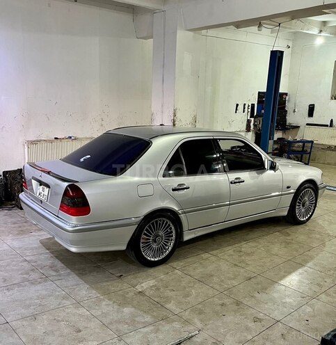 Mercedes C 240 1999, 459,000 km - 2.4 l - Şəmkir