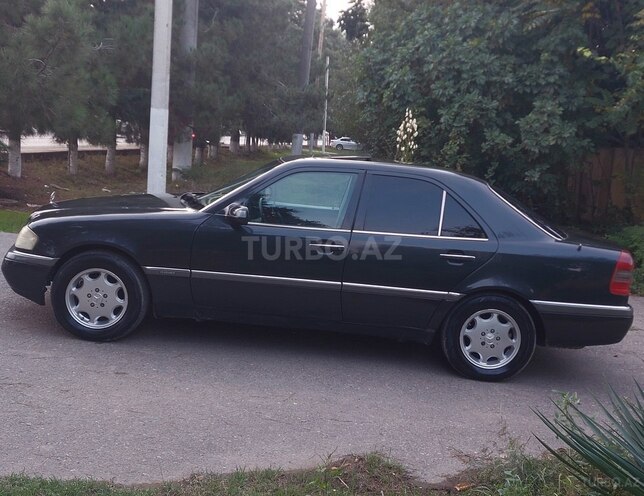 Mercedes C 180 1993, 324,000 km - 1.8 l - Saatlı