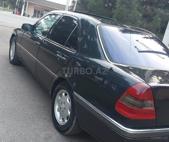Mercedes C 180 1993, 324,000 km - 1.8 l - Saatlı
