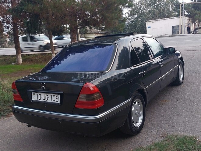 Mercedes C 180 1993, 324,000 km - 1.8 l - Saatlı