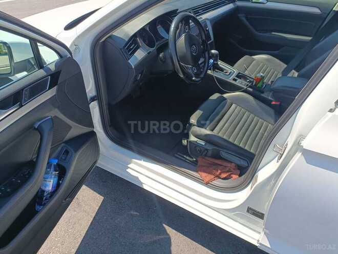 Volkswagen Passat 2018, 200,500 km - 1.8 l - Bakı