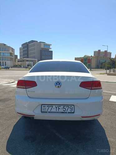 Volkswagen Passat 2018, 200,500 km - 1.8 l - Bakı