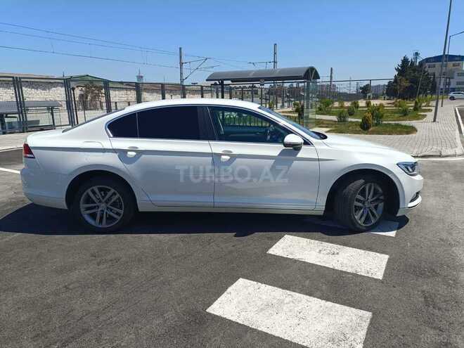 Volkswagen Passat 2018, 200,500 km - 1.8 l - Bakı