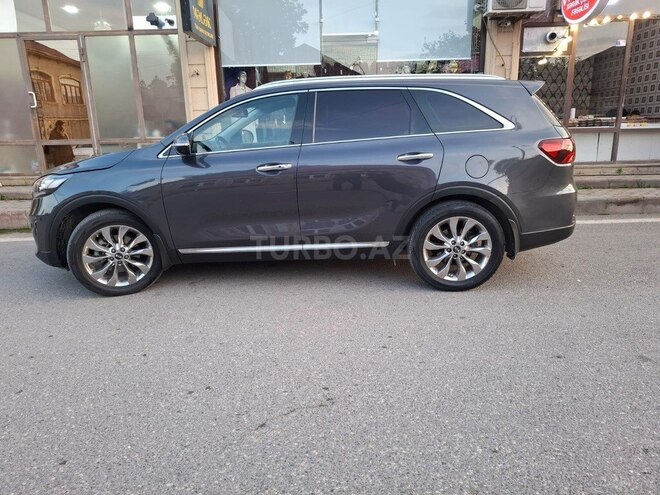 Kia Sorento 2018, 177,000 km - 2.0 l - Bakı