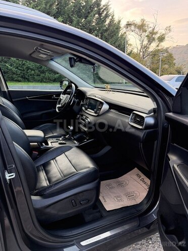 Kia Sorento 2018, 177,000 km - 2.0 l - Bakı