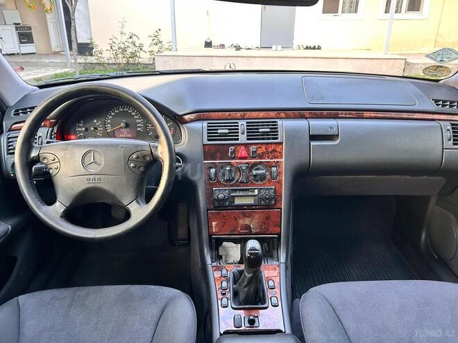 Mercedes E 220 2000, 486,000 km - 2.2 l - Oğuz