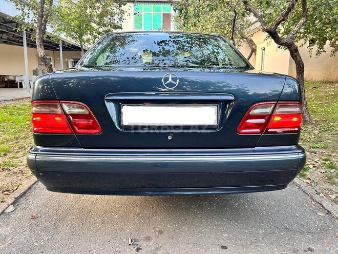 Mercedes E 220 2000, 486,000 km - 2.2 l - Oğuz