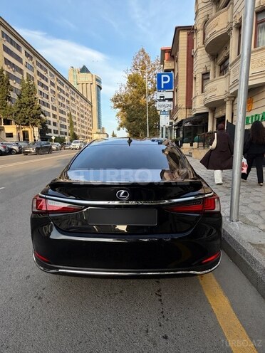 Lexus ES 300h 2020, 80,000 km - 2.5 l - Bakı