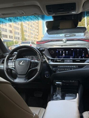 Lexus ES 300h 2020, 80,000 km - 2.5 l - Bakı