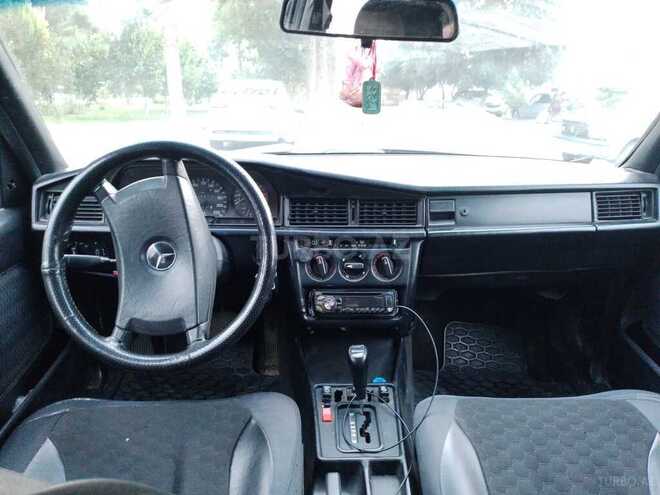 Mercedes 190 1989, 529,456 km - 2.0 л - Beyləqan